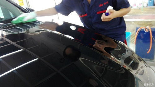 東營奔馳GLE320全車鍍晶體驗 美佳汽車服務(wù)中心的專業(yè)汽車美容服務(wù)解析